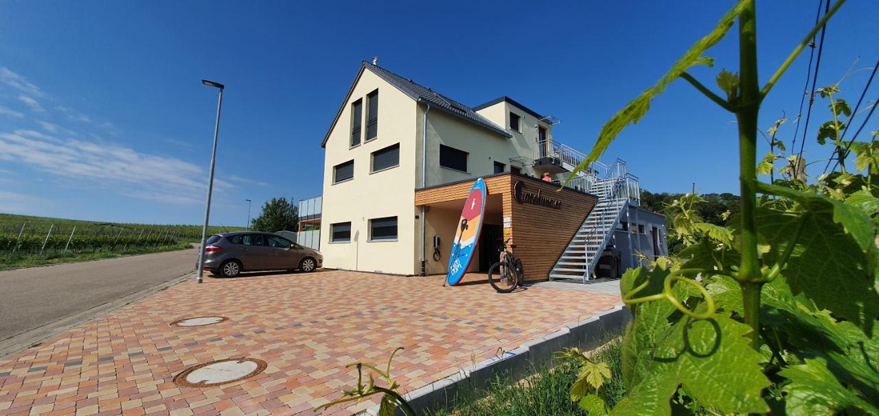 Gaestehaus Casa Luna - Paradiesische Ferienwohnungen Am Kaiserstuhl! Bischoffingen Ngoại thất bức ảnh